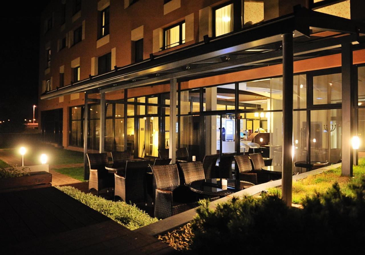 Melrose Apartments Μπρατισλάβα Εξωτερικό φωτογραφία